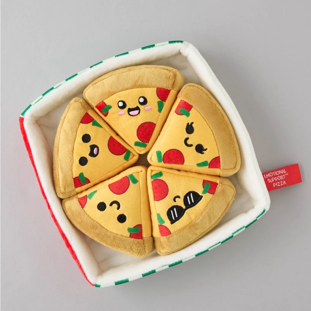 What Do You Meme? Emotional Support Pizza, Brand new with tags